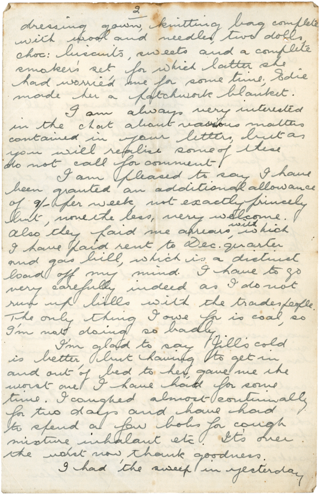 Letter from Teresina “Terry” Penman to Cyril “Kenneth” Penman dated December 29th, 1939. (pg. 2)