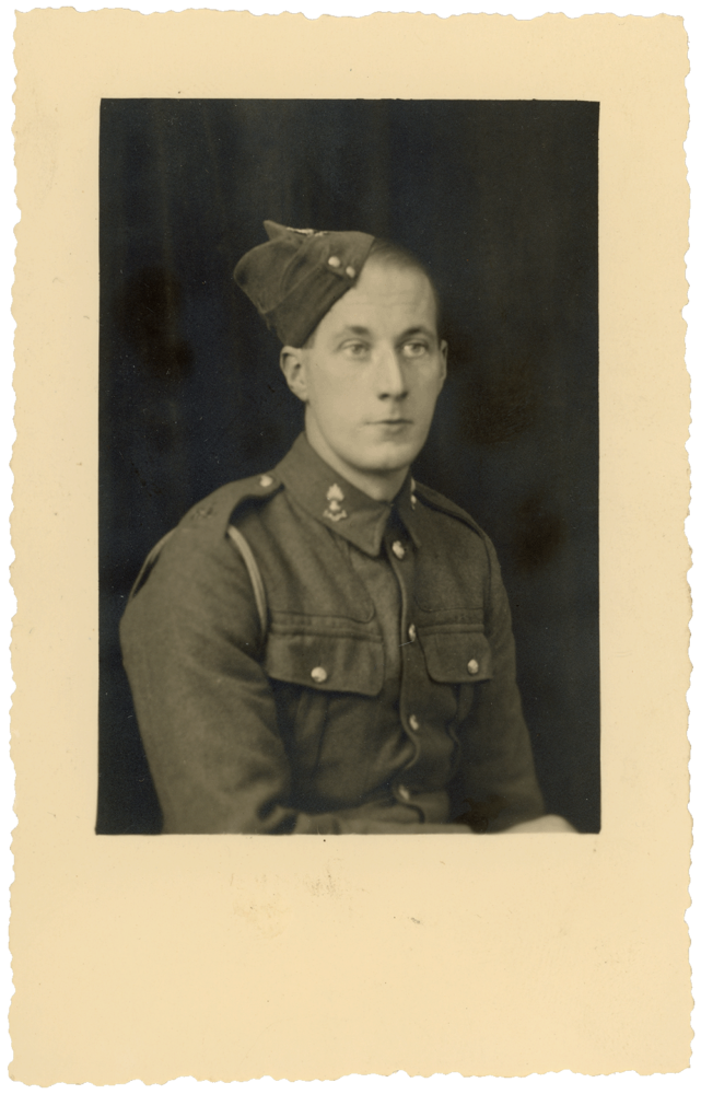 Portrait of Cyril Kenneth Penman sent to Teresina Evelina Penman on February 10th, 1940.